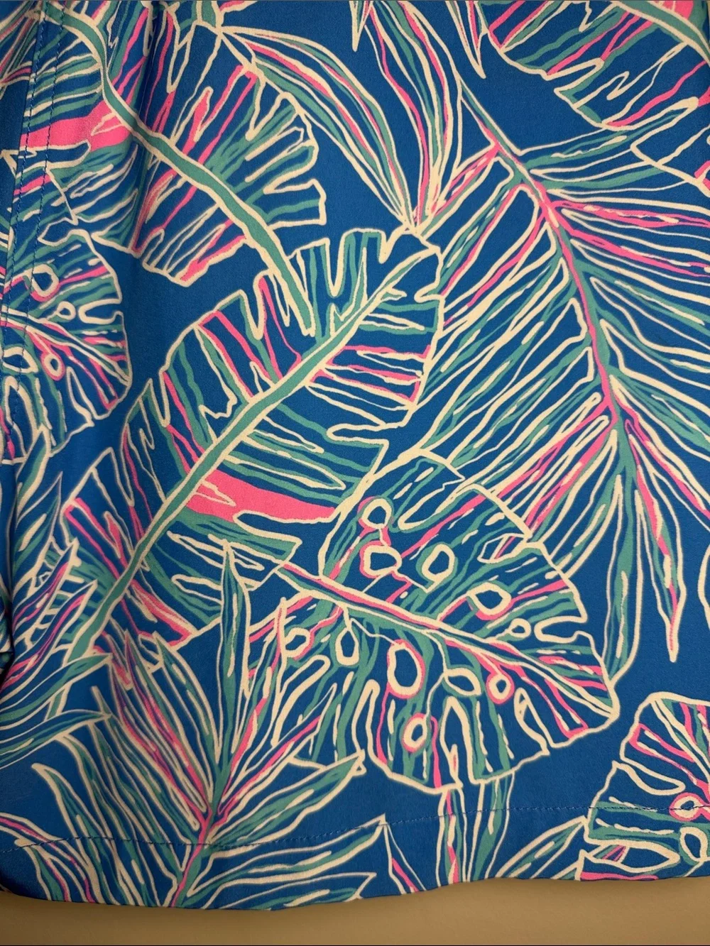 Chubbies 5.5” inseam blue and pink palm trees tropical with lining Swim Shorts